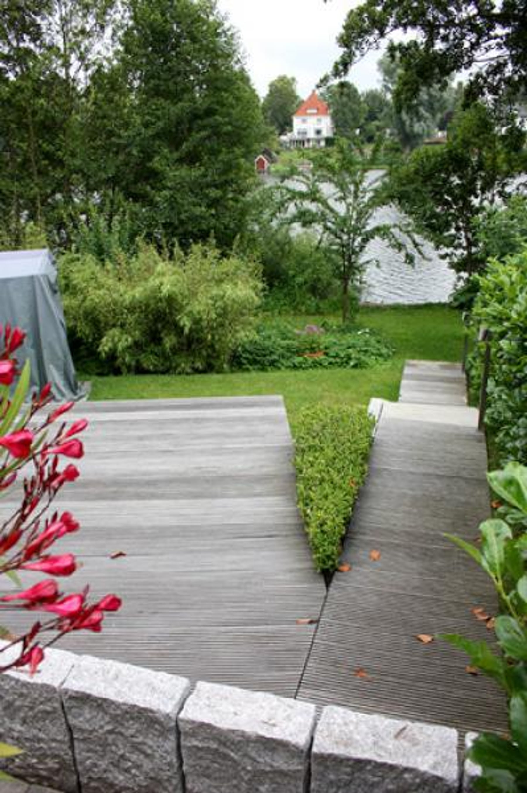Gartengestaltung DEWA Gartenbau Lübeck