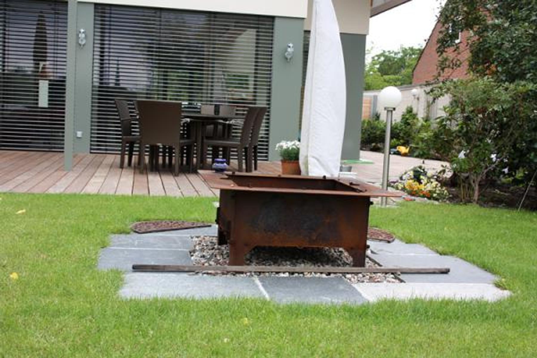 Gartenanlage DEWA Gartenbau Lübeck